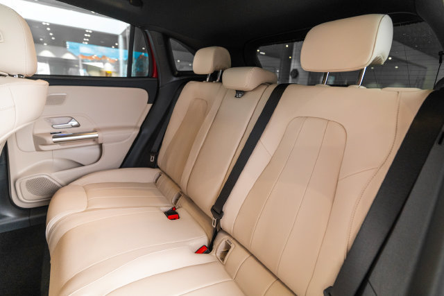 New 2026 Mercedes-Benz GLA 250 4MATIC image 32