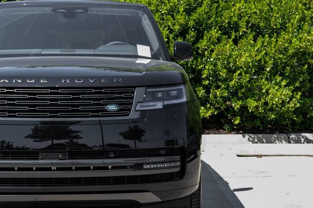 New 2027 Land Rover Range Rover Long Wheelbase SE AWD/4WD image 52