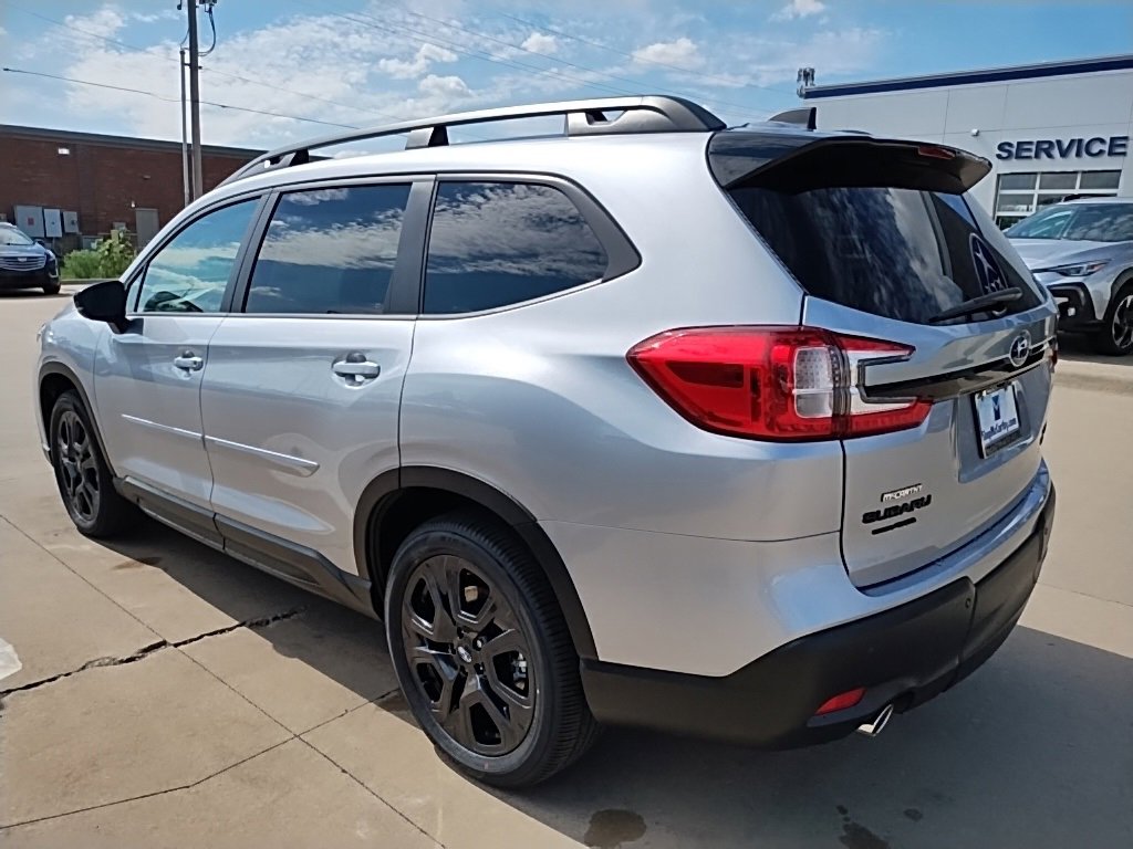 New 2025 Subaru Ascent Bronze Edition image 10