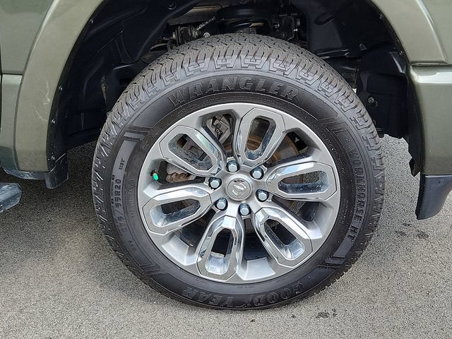 Used 2021 RAM 1500 Laramie w/ Sport Appearance Package AWD/4WD image 8