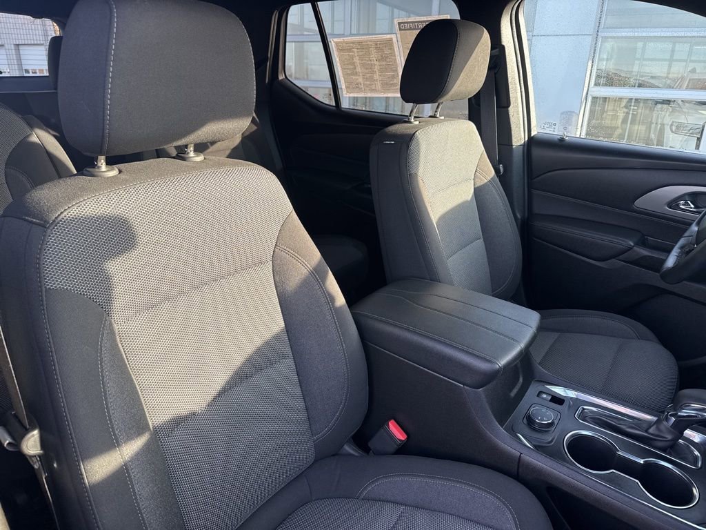 Certified 2023 Chevrolet Traverse LT w/ Midnight/Sport Edition image 26