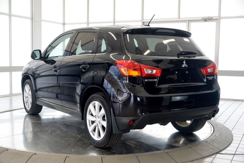 Used 2015 Mitsubishi Outlander Sport SE image 6