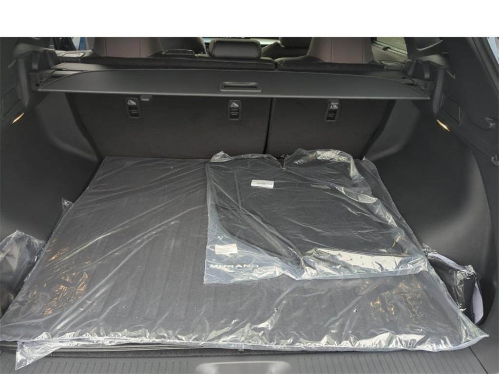 New 2025 Nissan Murano Platinum w/ Cargo Package image 23