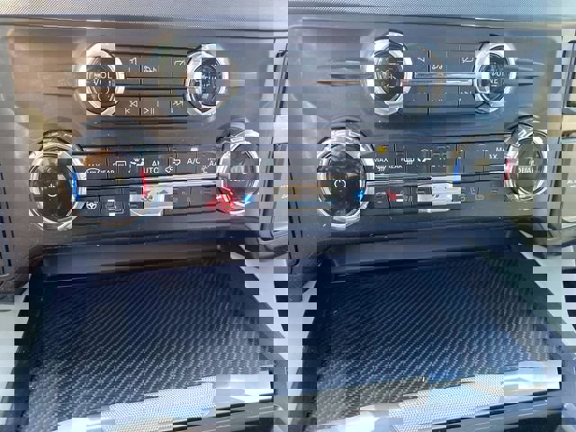 Used 2024 Ford F250 Limited AWD/4WD image 30