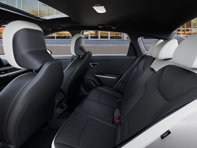 New 2026 Kia K4 GT-Line image 18