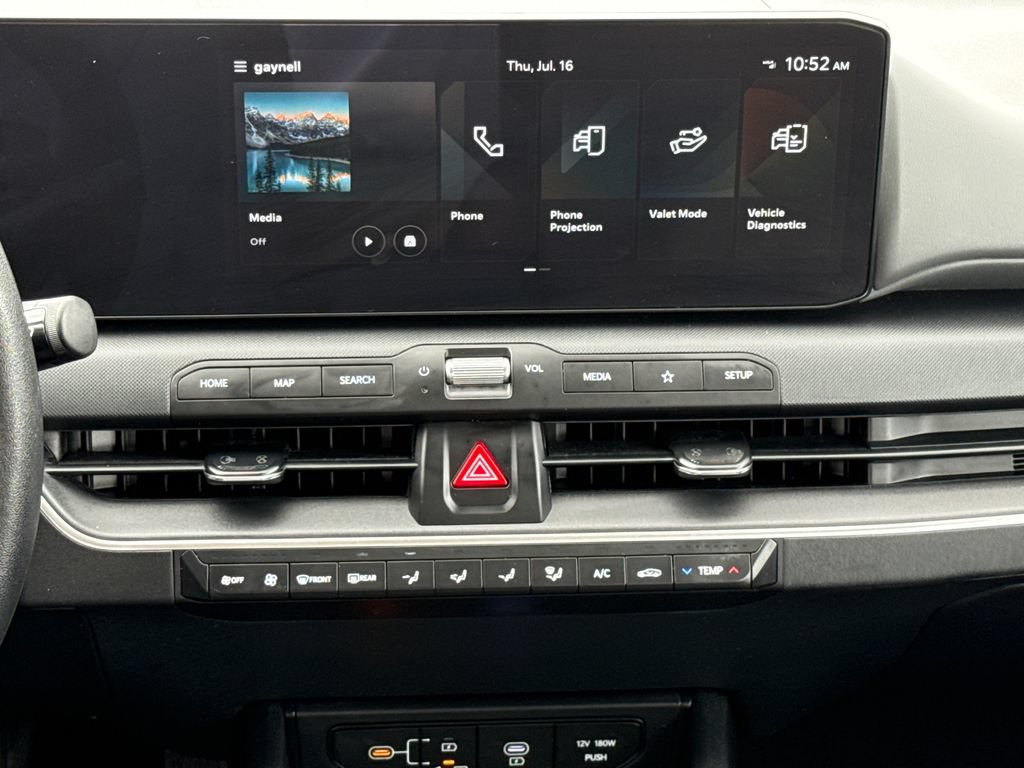 Used 2025 Kia K4 FWD image 12