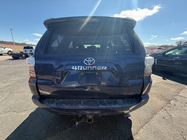 Used 2019 Toyota 4Runner SR5 Premium image 4