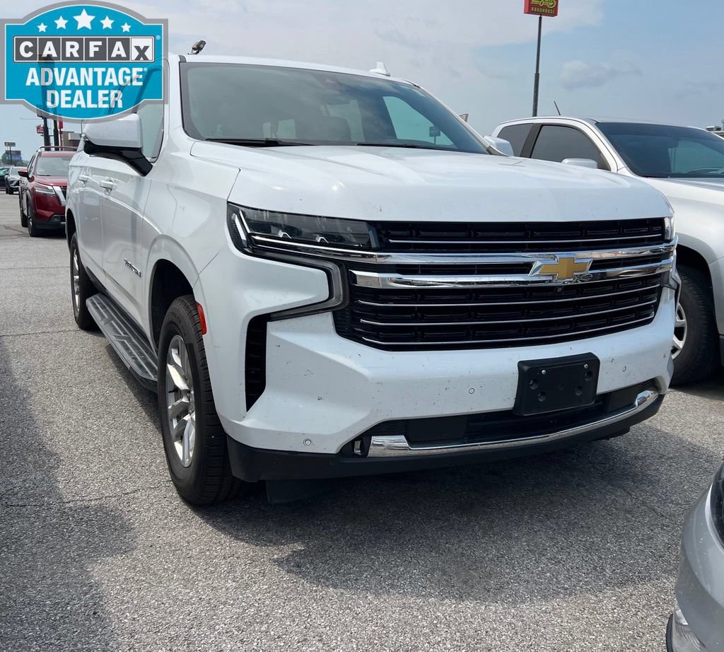 Used 2021 Chevrolet Suburban LT w/ Luxury Package AWD/4WD image 1