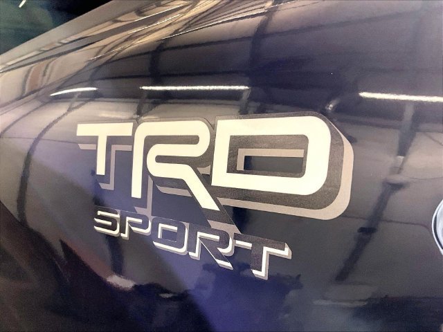 Used 2025 Toyota Tacoma TRD Sport AWD/4WD image 13