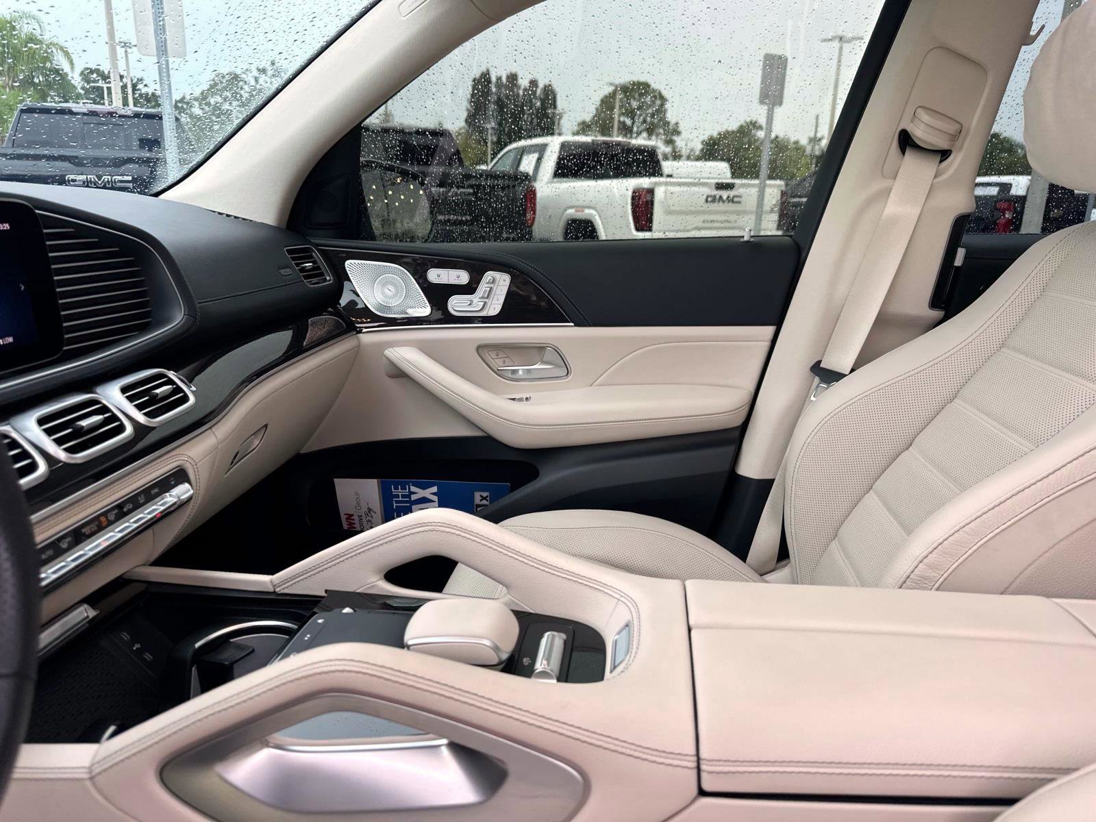 Certified 2025 Mercedes-Benz GLS 580 4MATIC image 23