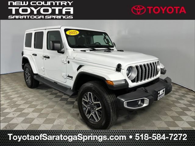 Used 2025 Jeep Wrangler Unlimited Sahara AWD/4WD image 1