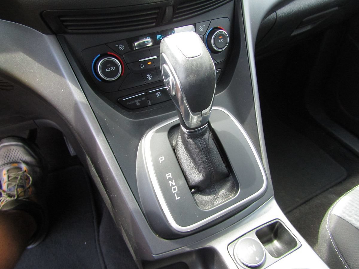 Used 2018 Ford C-MAX SE FWD image 16