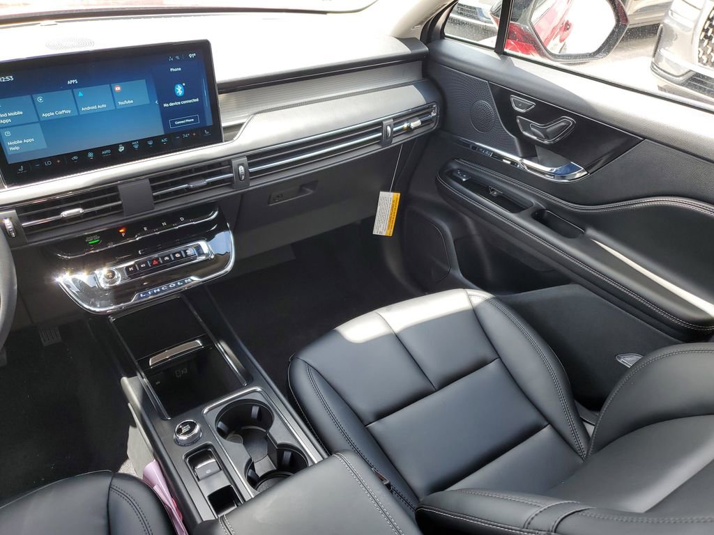New 2026 Lincoln Corsair Premiere FWD image 17