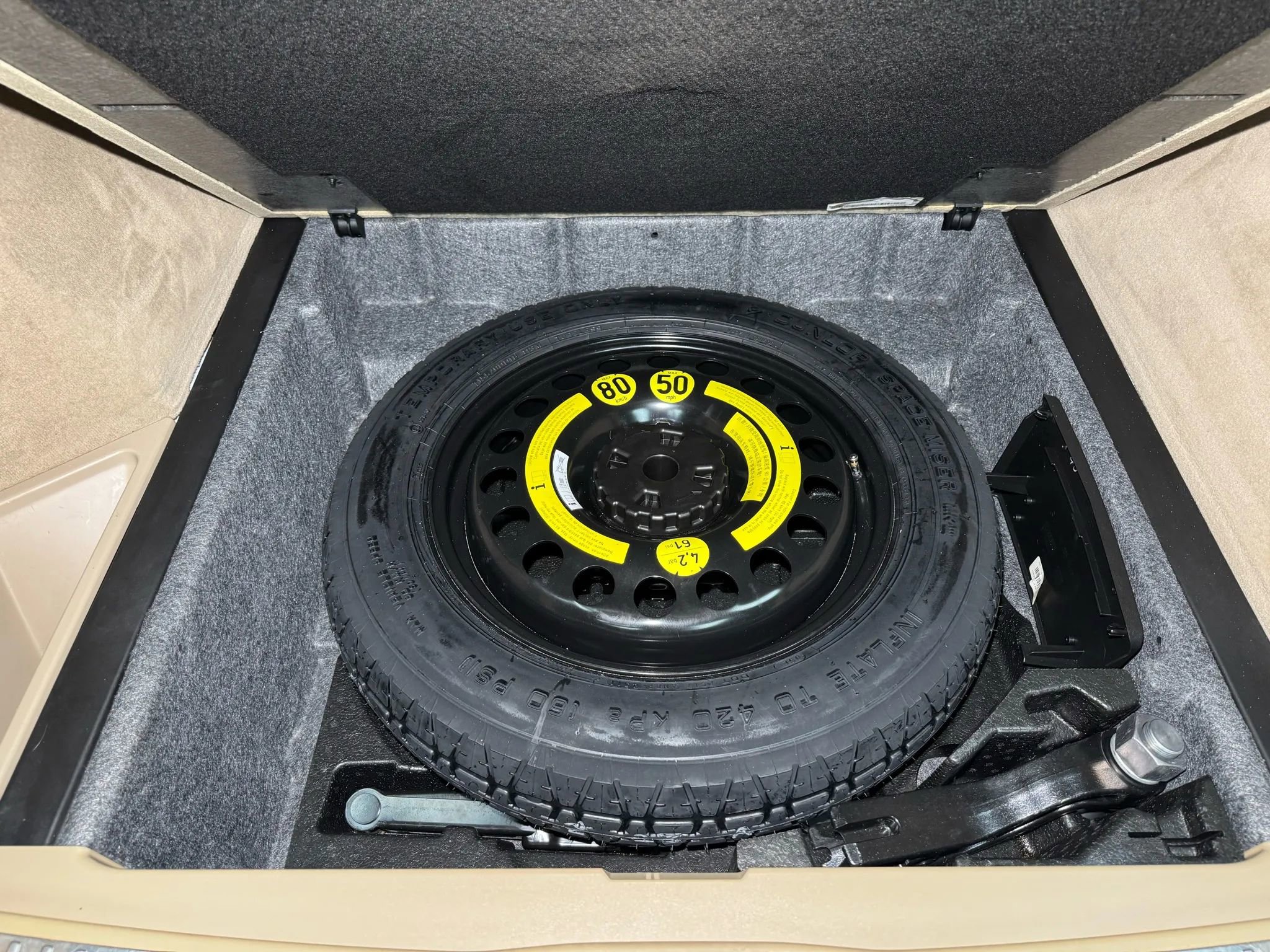 Used 2012 Mercedes-Benz ML 350 BlueTEC 4MATIC image 19