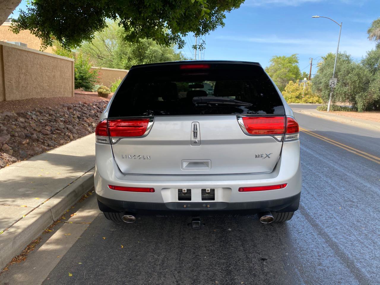 Used 2015 Lincoln MKX FWD w/ Equipment Group 101A image 11