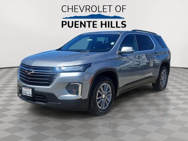 Used 2023 Chevrolet Traverse LT FWD image 1