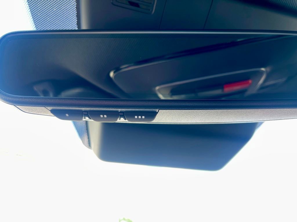 Used 2024 Hyundai Santa Cruz Limited image 31