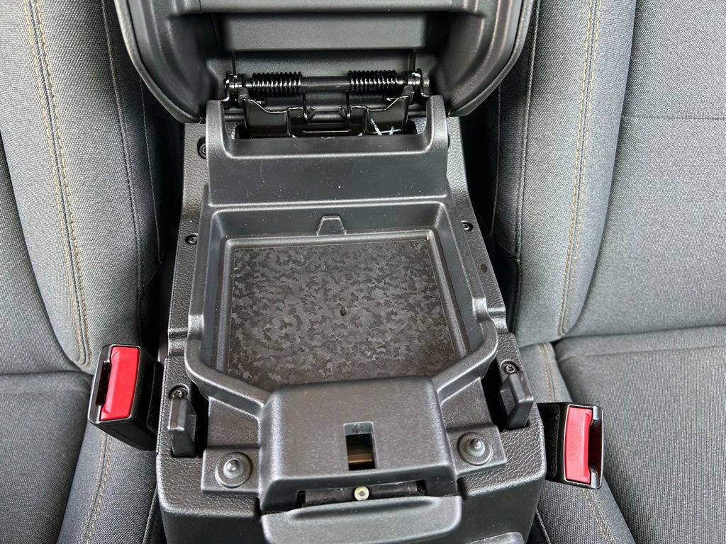Used 2025 Jeep Wrangler Unlimited Sahara AWD/4WD image 45