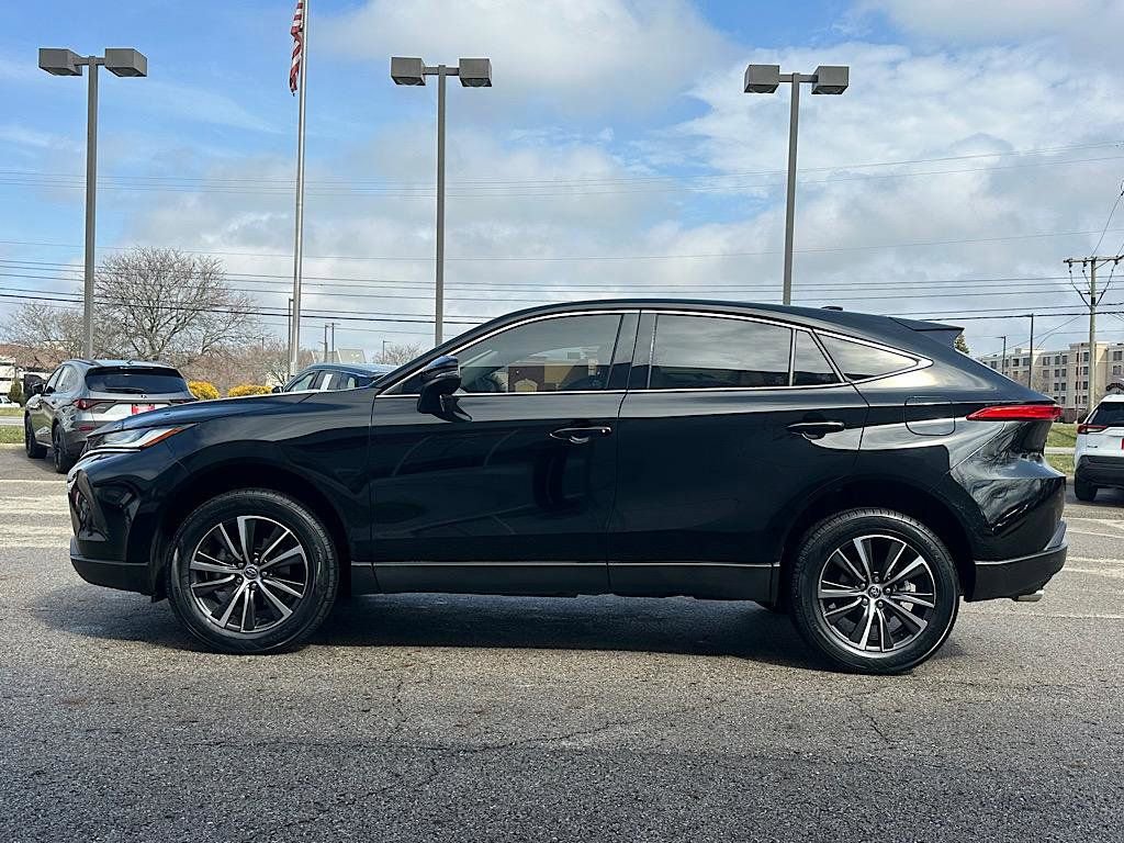 Certified 2024 Toyota Venza LE image 2