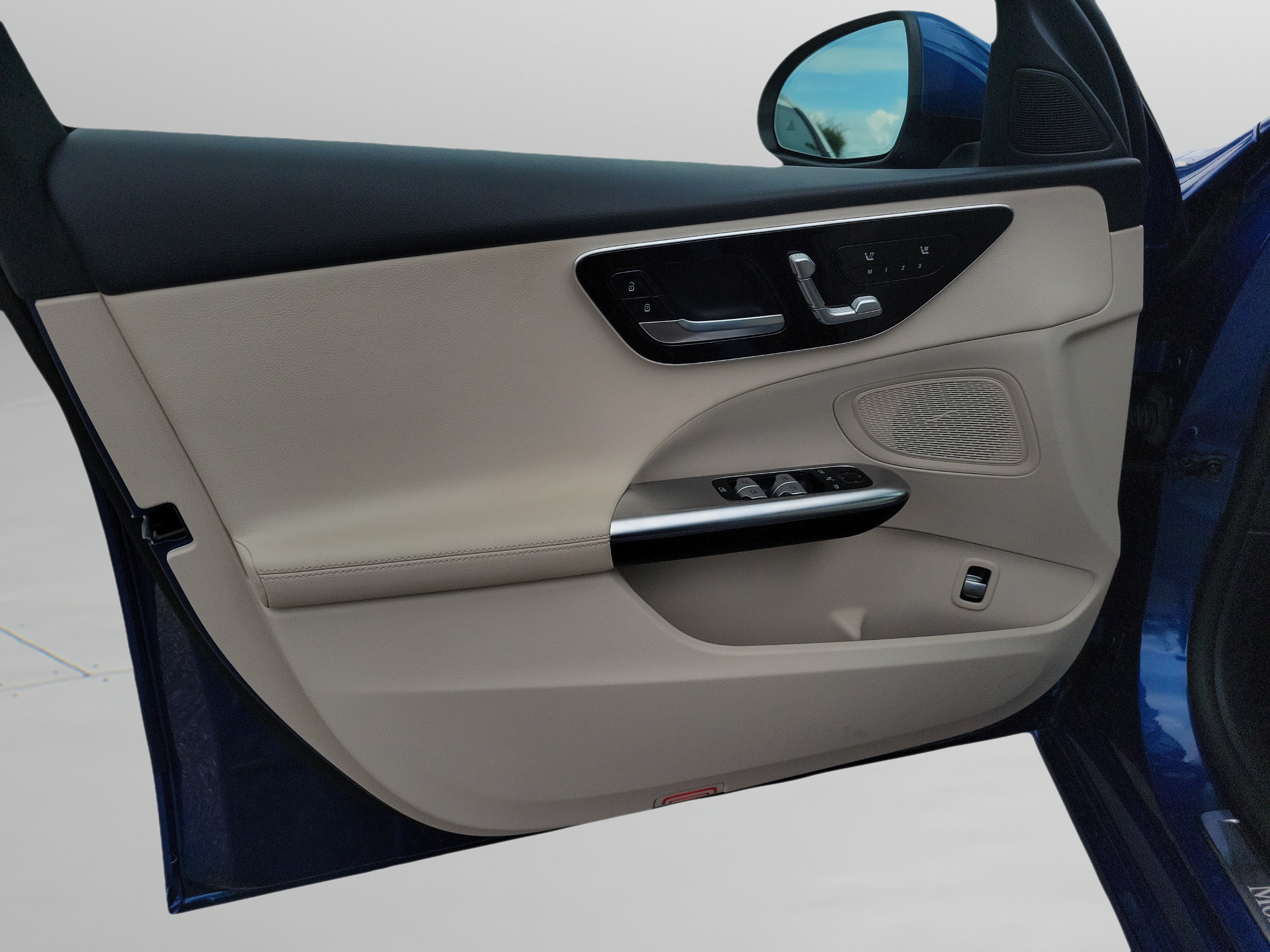 Certified 2023 Mercedes-Benz C 300 Sedan image 19
