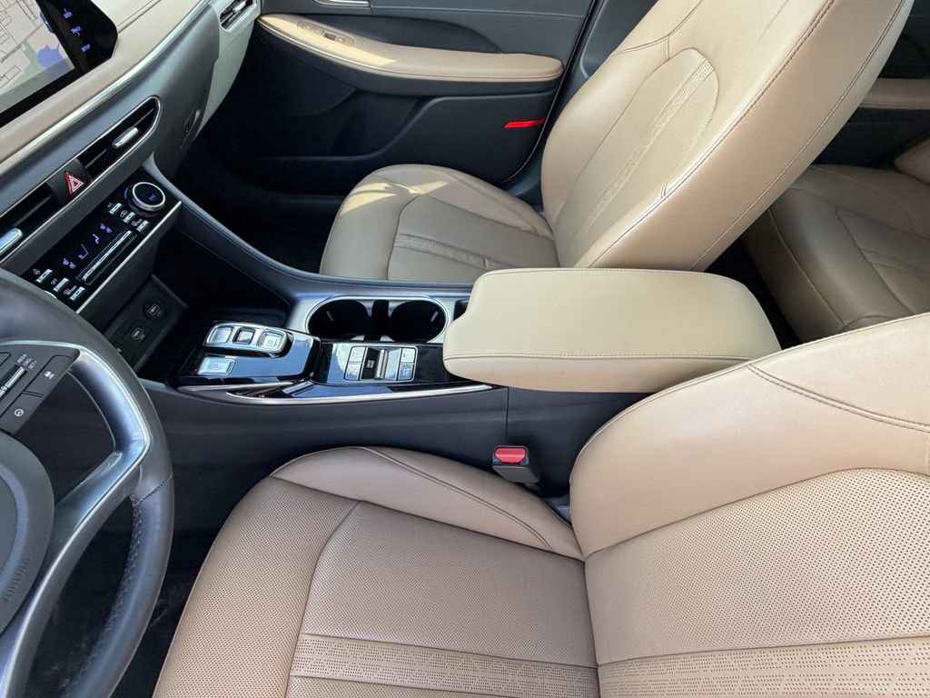 Used 2021 Hyundai Sonata Limited FWD image 19