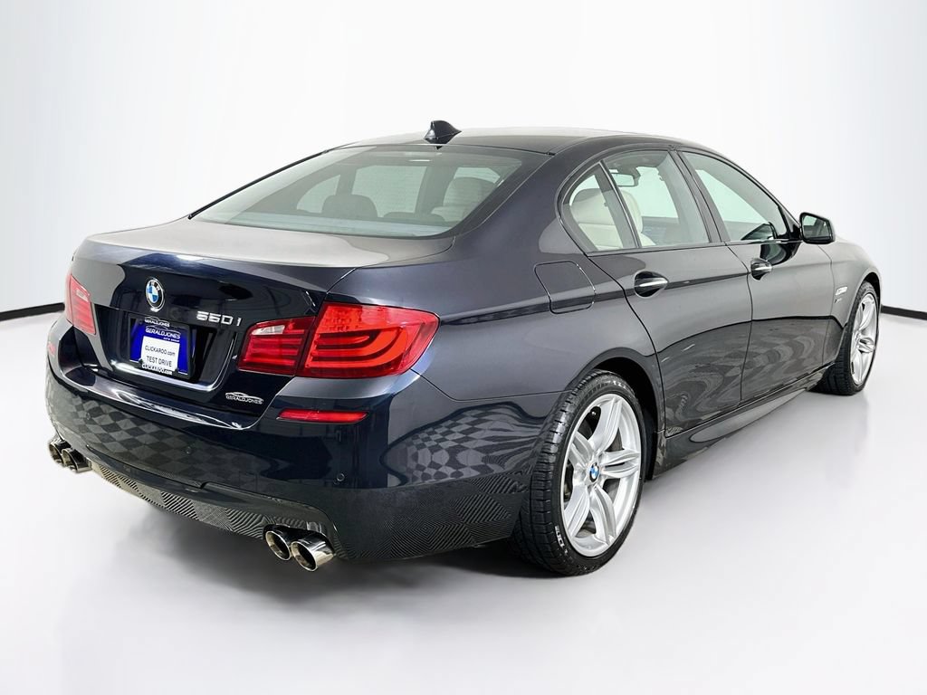Used 2011 BMW 550i xDrive Sedan AWD/4WD image 7