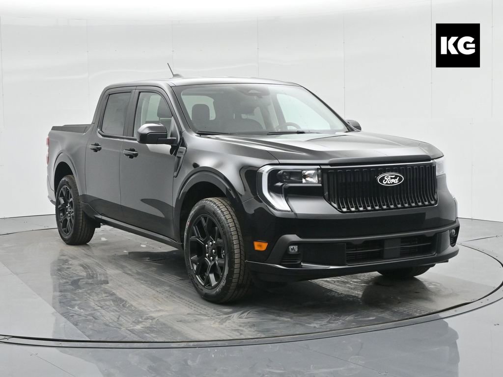 New 2025 Ford Maverick Lobo