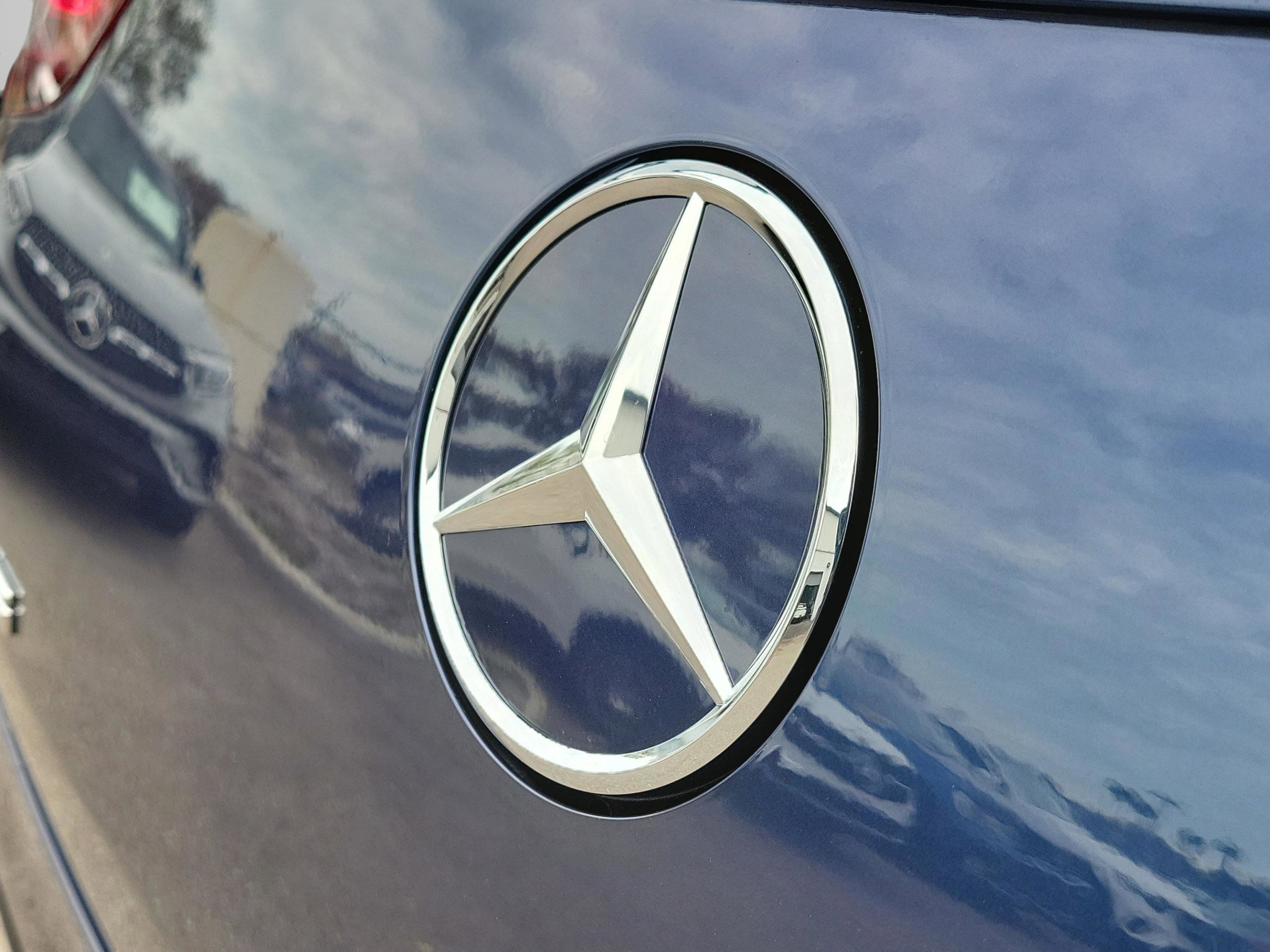 New 2026 Mercedes-Benz GLE 53 AMG 4MATIC Coupe image 36