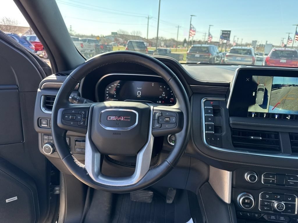 Used 2023 GMC Yukon XL SLT w/ SLT Premium Package AWD/4WD image 43