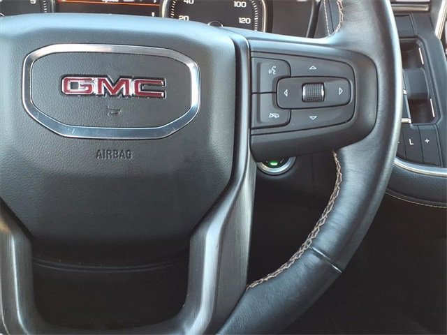 Used 2021 GMC Yukon AT4 w/ Technology Package image 7