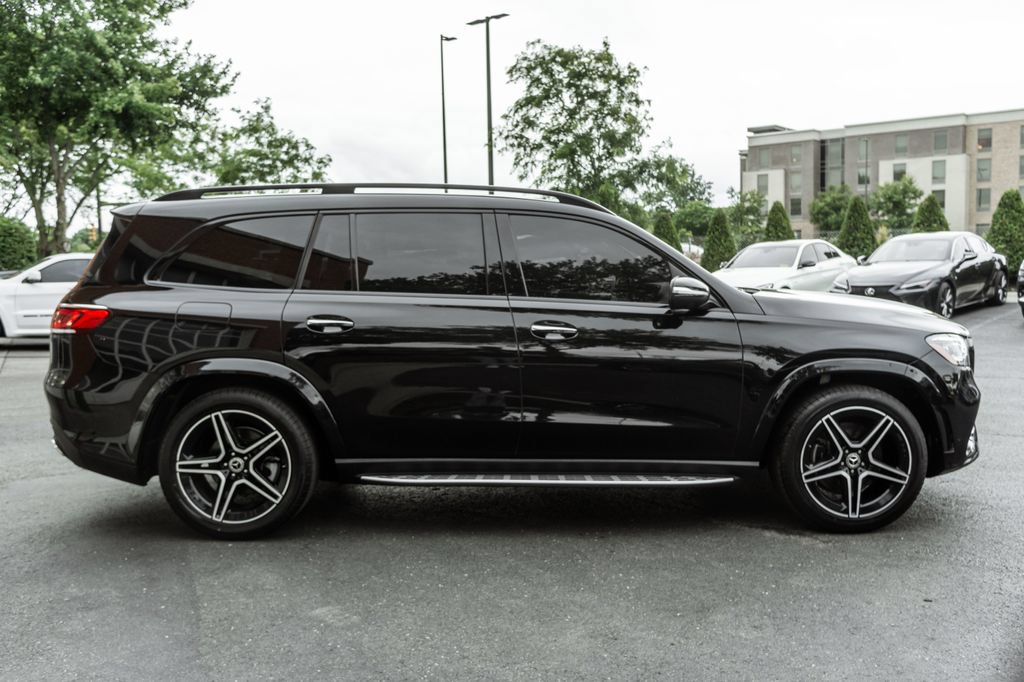 Used 2022 Mercedes-Benz GLS 450 4MATIC image 3