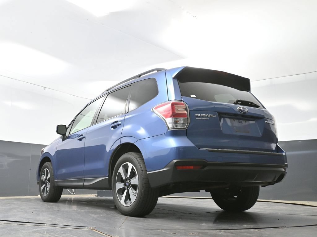 Used 2018 Subaru Forester 2.5i Premium w/ All-Weather Package AWD/4WD image 31