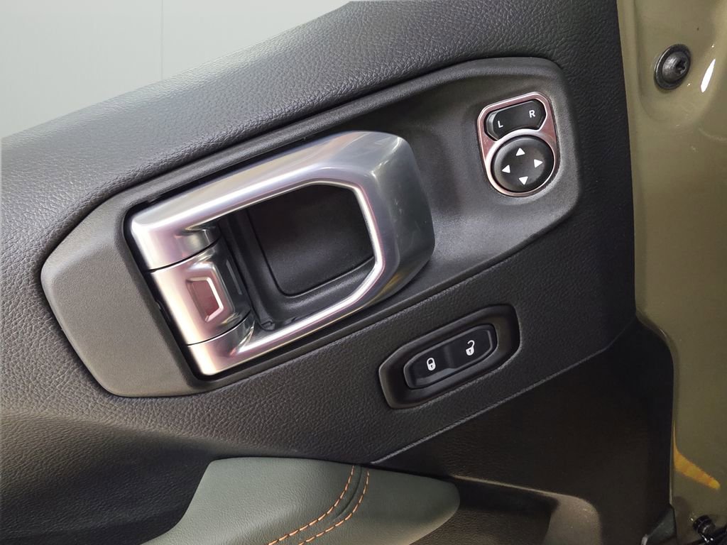 New 2026 Jeep Gladiator Mojave image 15