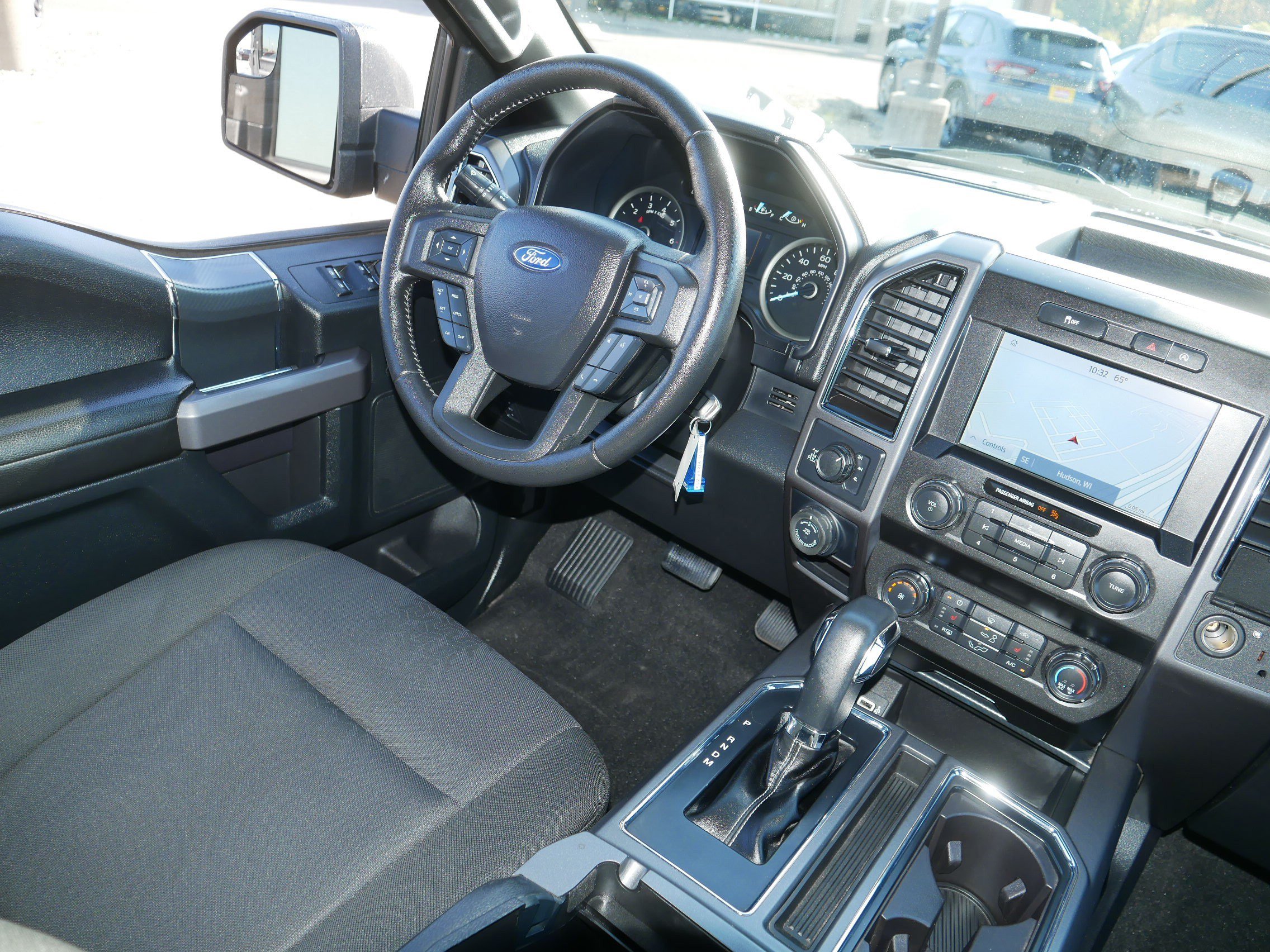 Used 2019 Ford F150 XLT w/ Equipment Group 302A Luxury AWD/4WD image 9