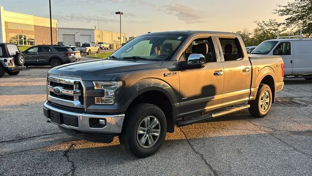 Used 2017 Ford F150 XLT AWD/4WD image 2