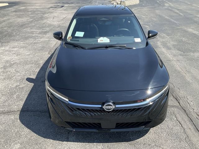New 2026 Nissan Sentra SR w/ SR Premium Package FWD image 32