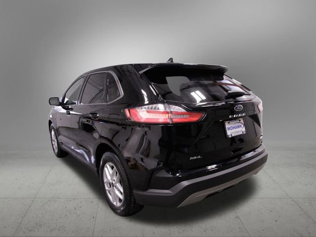 Used 2024 Ford Edge SEL image 4