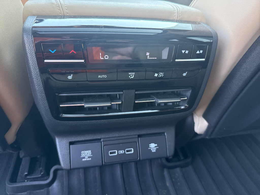 Used 2022 Acura MDX w/ Advance Package AWD/4WD image 14