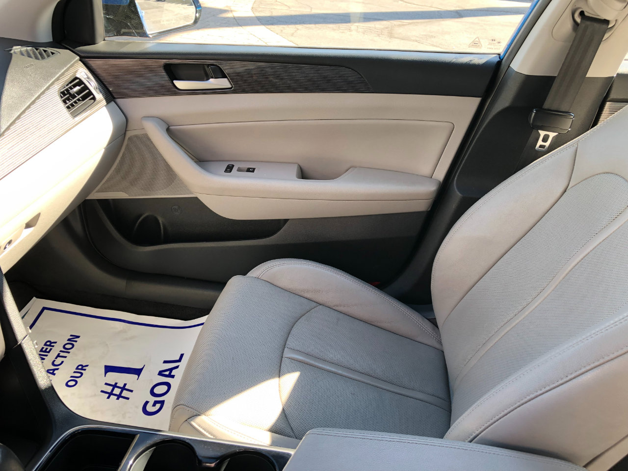 Used 2019 Hyundai Sonata Limited image 23