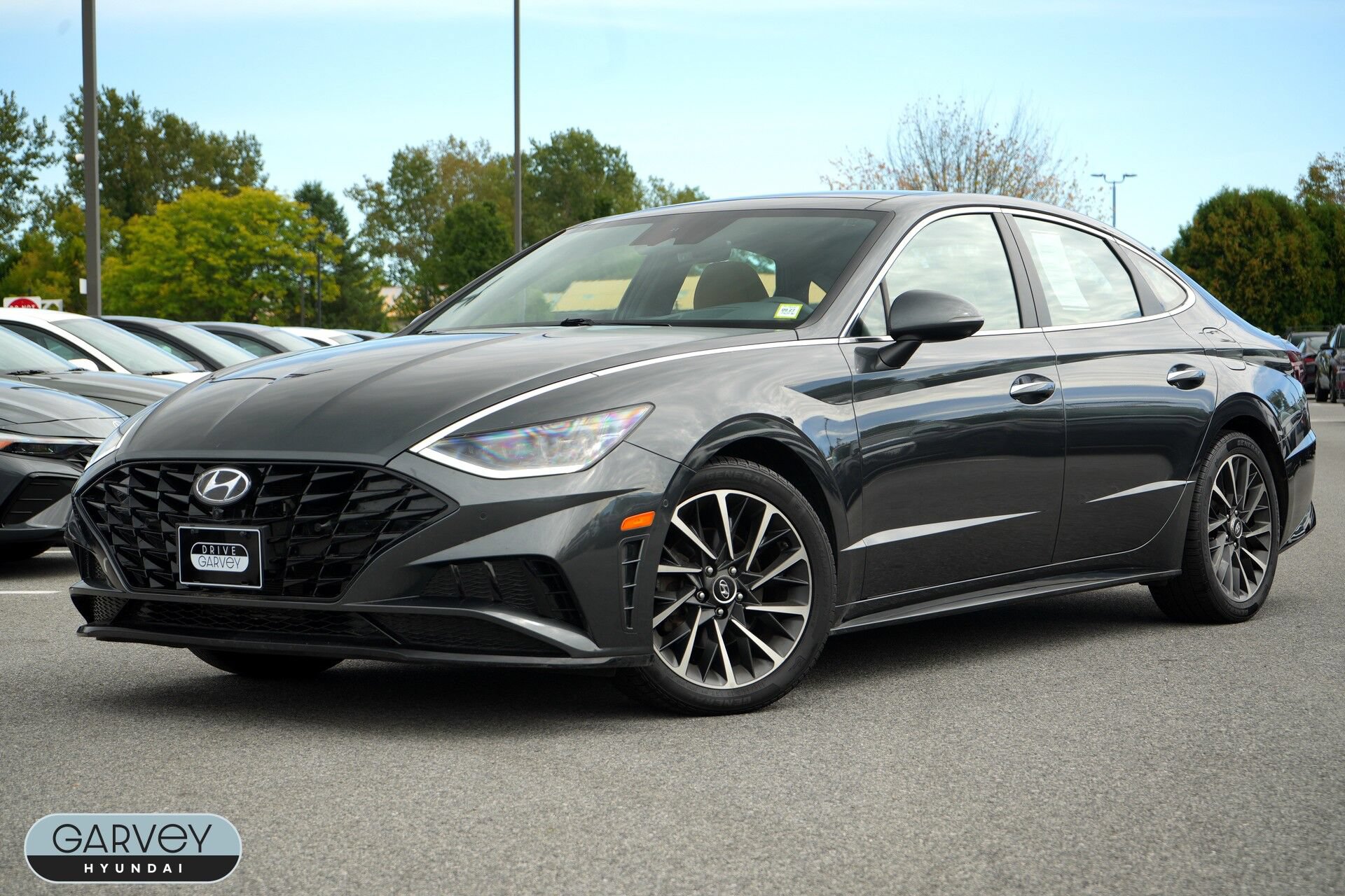 Certified 2022 Hyundai Sonata Limited w/ Preferred Accessory Package FWD image 1
