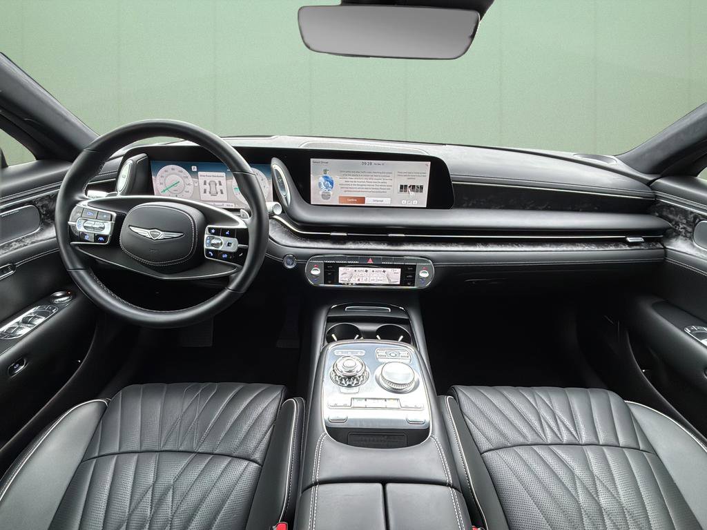 Used 2024 Genesis G90 3.5T image 24