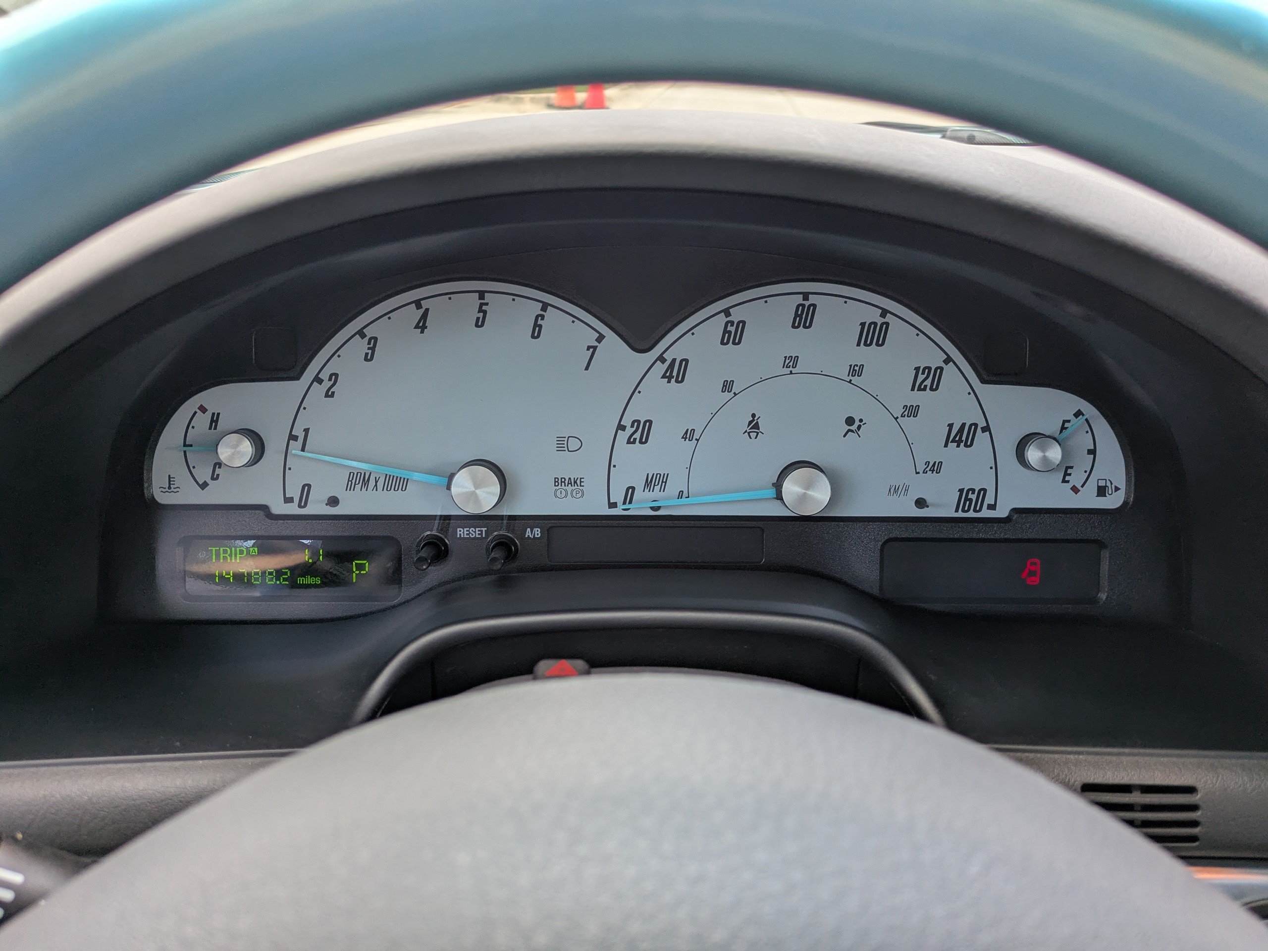 Used 2002 Ford Thunderbird RWD image 25