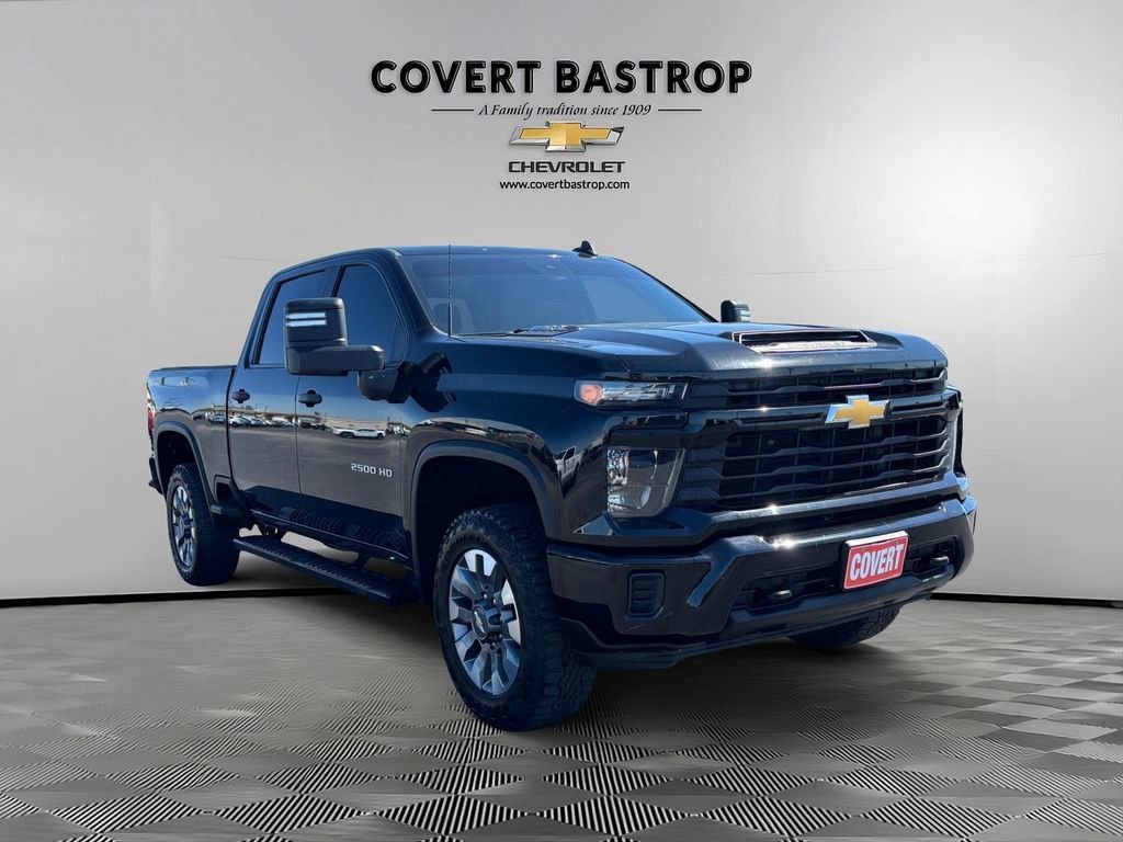 Used 2024 Chevrolet Silverado 2500 Custom image 6