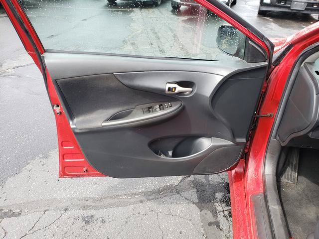 Used 2009 Toyota Corolla S FWD image 12