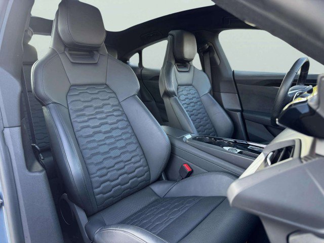 Used 2023 Audi e-tron GT Premium Plus w/ Performance Package image 43