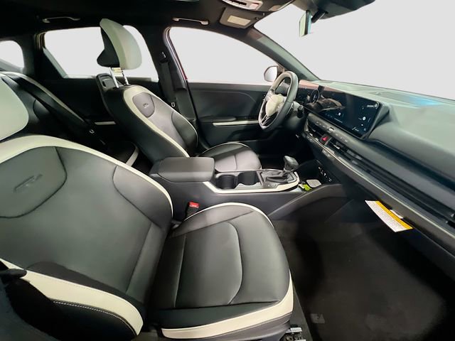 New 2025 Kia K4 EX w/ GT-Line Premium Package FWD image 29