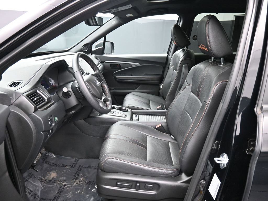 Certified 2022 Honda Passport TrailSport image 19