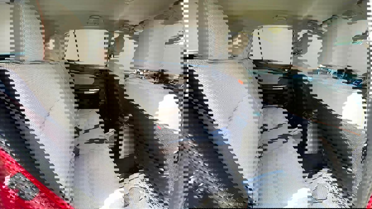 Used 2017 Subaru Crosstrek 2.0i Premium image 14