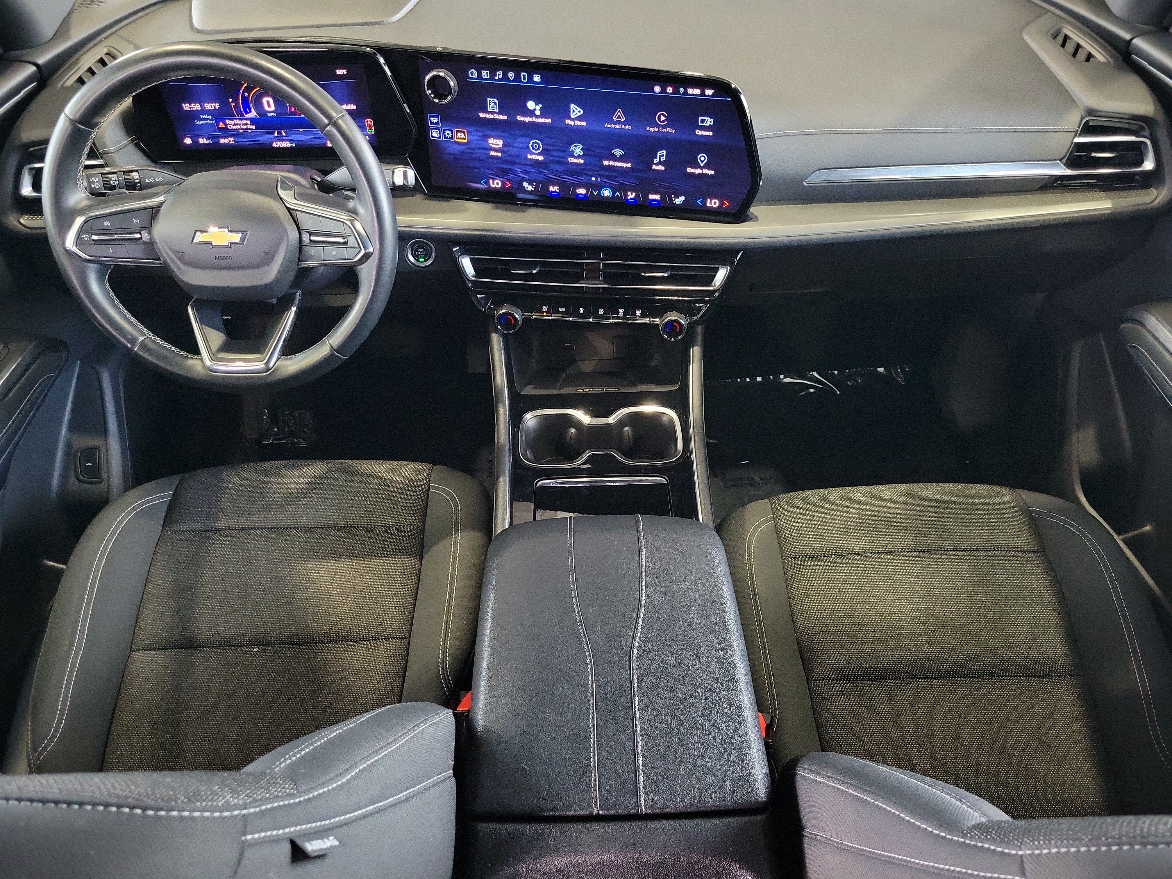 Used 2024 Chevrolet Traverse LT AWD/4WD image 14