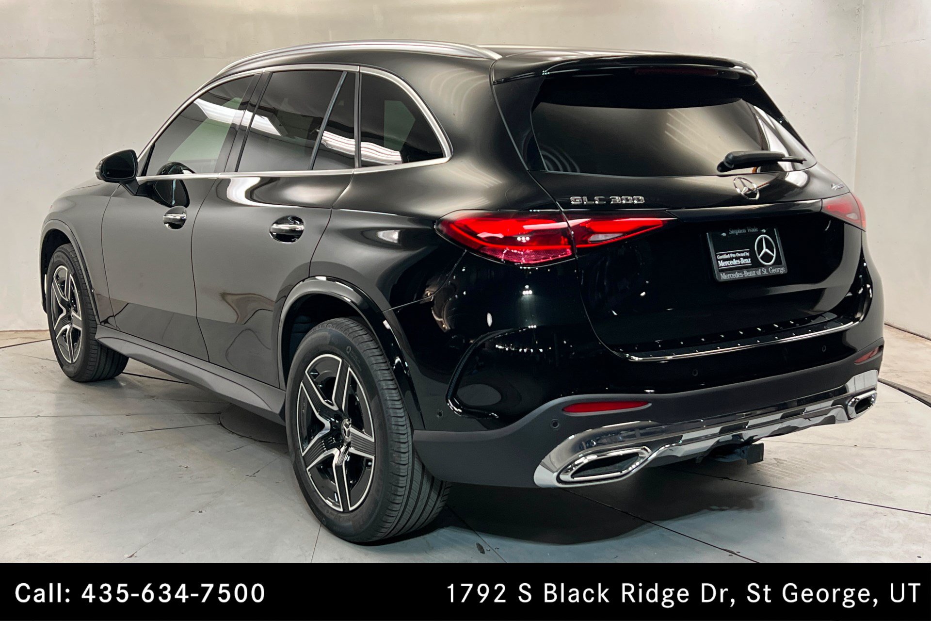 Certified 2026 Mercedes-Benz GLC 300 4MATIC image 3